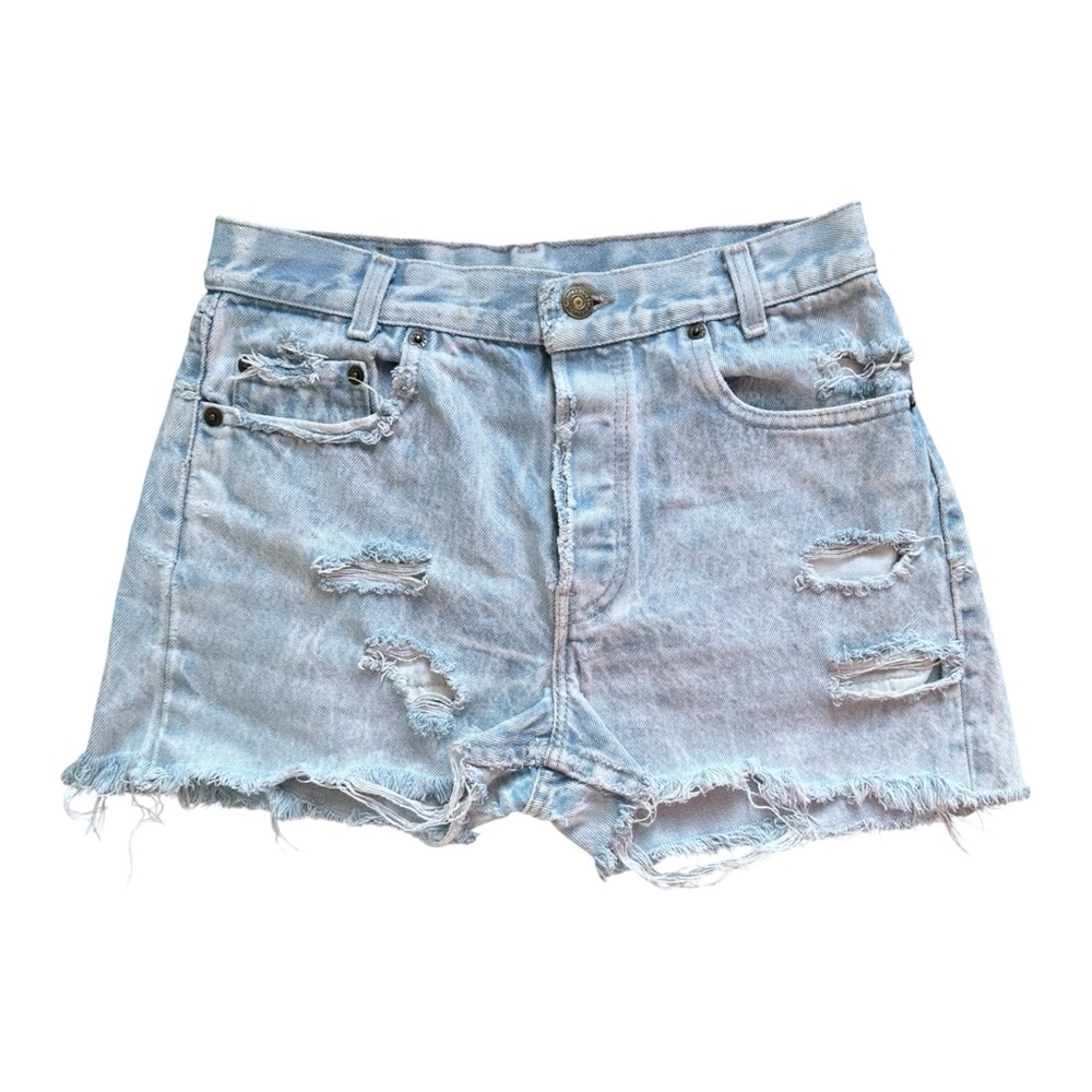 Levi’s distressed cut off stone wash denim shorts